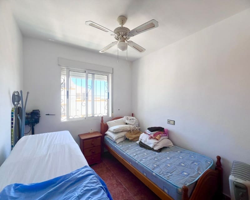 3 slaapkamer Villa te koop in Los Altos met zwembad - € 234.950 (Ref: 9874368)