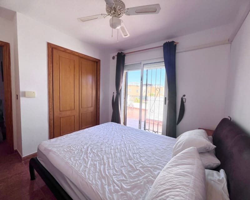 3 slaapkamer Villa te koop in Los Altos met zwembad - € 234.950 (Ref: 9874368)