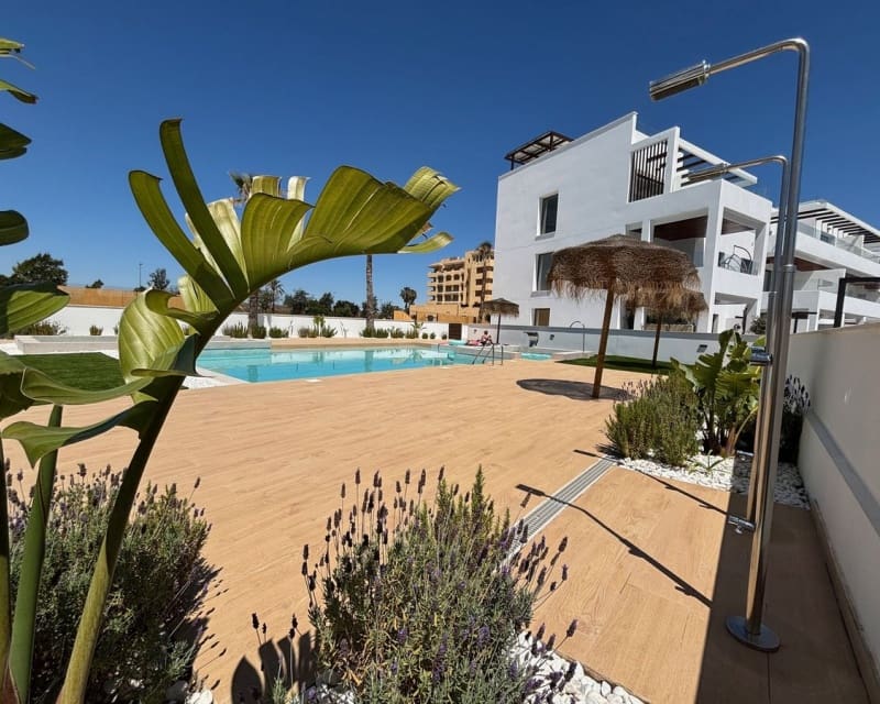2 chambre Appartement à vendre à Los Alcazares avec piscine - 260 000 € (Ref: 9875285)