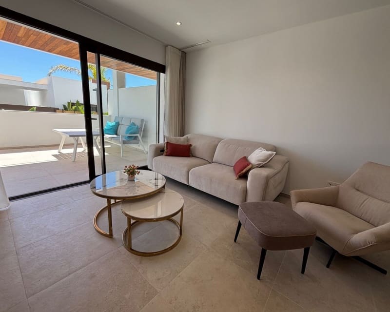 2 chambre Appartement à vendre à Los Alcazares avec piscine - 260 000 € (Ref: 9875285)