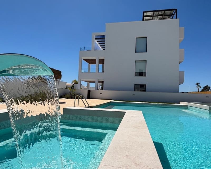 2 chambre Appartement à vendre à Los Alcazares avec piscine - 260 000 € (Ref: 9875285)