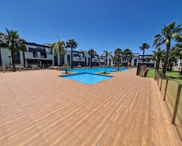 2 bedroom Apartment for sale in El Raso, Guardamar del Segura with pool - € 249,500 (Ref: 9875289)