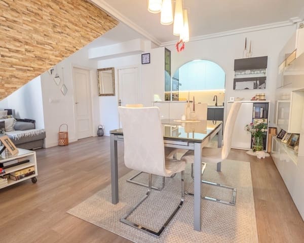 2 makuuhuone Huvila myytävänä paikassa Los Balcones mukana uima-altaan - 218 500 € (Ref: 9875290)