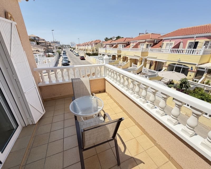2 bedroom Townhouse for sale in La Zenia with pool - € 269,000 (Ref: 9877433)