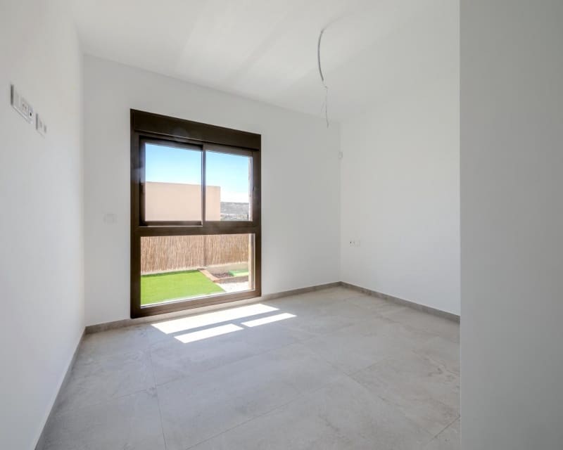 Chalet de 3 habitaciones en Algorfa en venta con piscina - 489.000 € (Ref: 9895470)