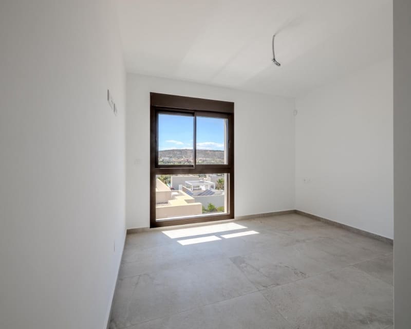 Chalet de 3 habitaciones en Algorfa en venta con piscina - 489.000 € (Ref: 9895470)