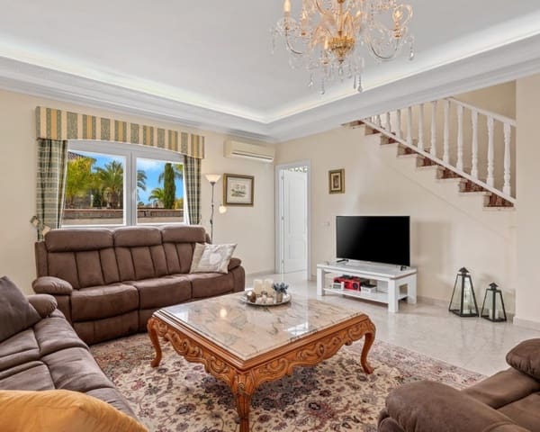 4 slaapkamer Villa te koop in Ciudad Quesada, Rojales - € 750.000 (Ref: 9895474)