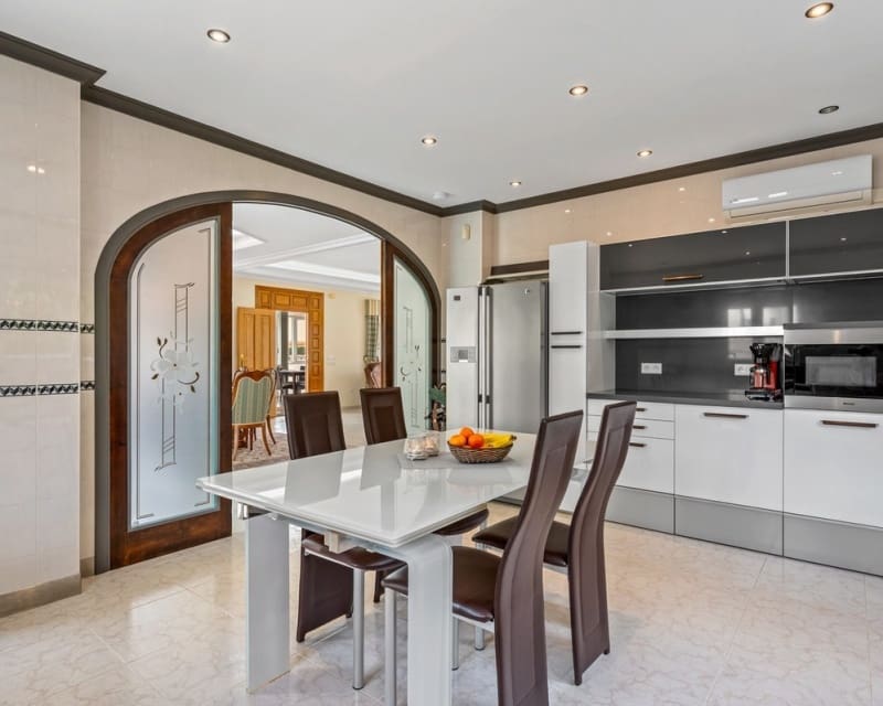 4 sovrum Villa till salu i Ciudad Quesada - 750 000 € (Ref: 9895474)