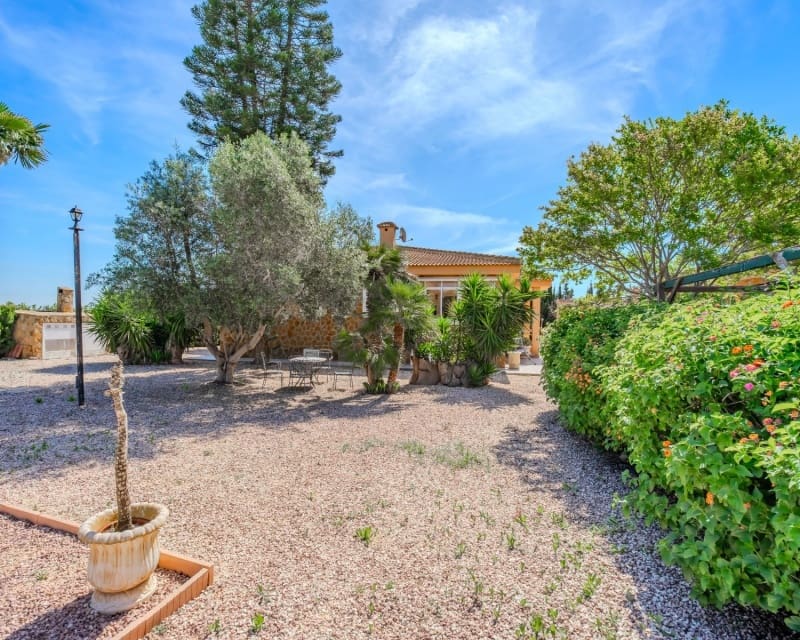 5 slaapkamer Finca/Landhuis te koop in Rojales met zwembad - € 650.000 (Ref: 9895475)