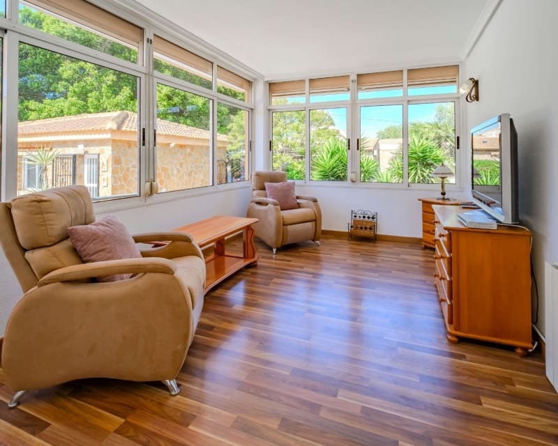 5 slaapkamer Finca/Landhuis te koop in Rojales met zwembad - € 650.000 (Ref: 9895475)