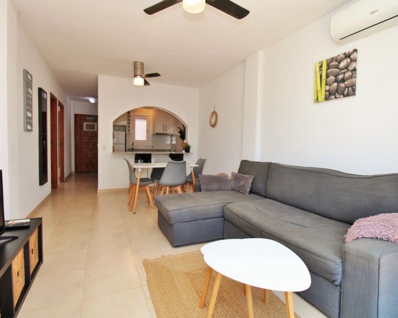 1 bedroom Apartment for sale in Villamartin with pool - € 129,500 (Ref: 9895477)