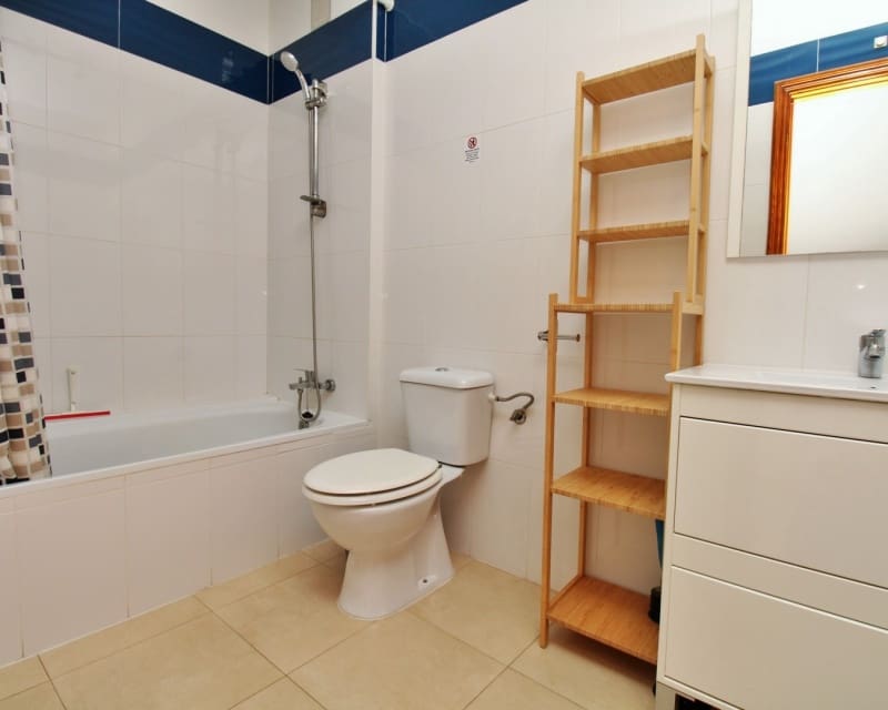 1 bedroom Apartment for sale in Villamartin with pool - € 129,500 (Ref: 9895477)
