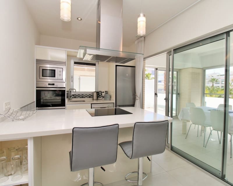2 sovrum Lägenhet till salu i Villamartin med pool - 249 999 € (Ref: 9895478)