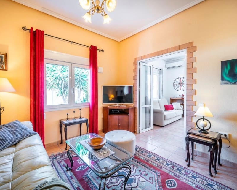 3 makuuhuone Huvila myytävänä paikassa Ciudad Quesada - 399 000 € (Ref: 9895480)