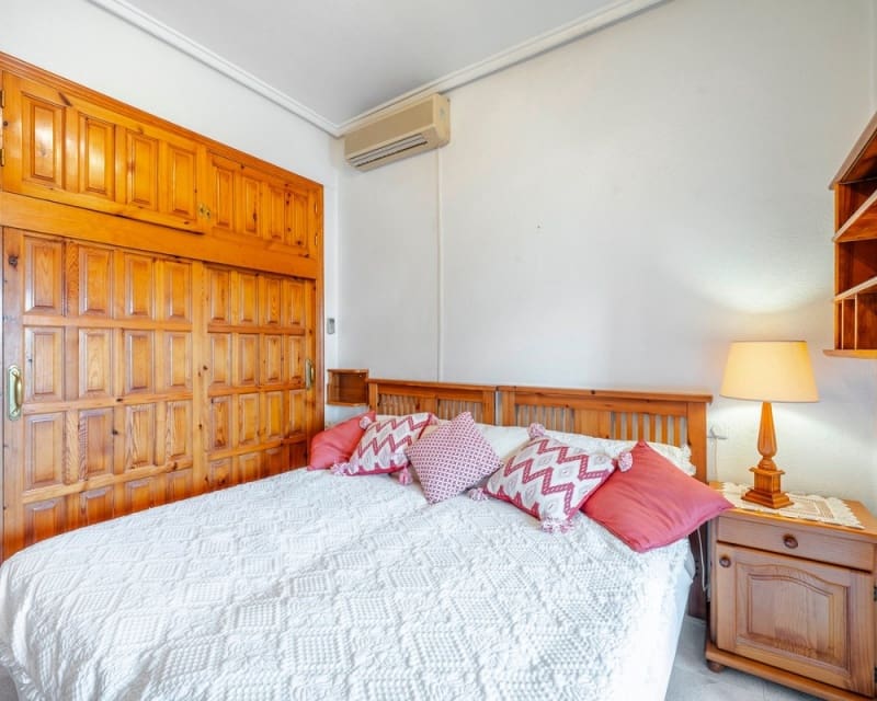 3 makuuhuone Huvila myytävänä paikassa Ciudad Quesada - 399 000 € (Ref: 9895480)