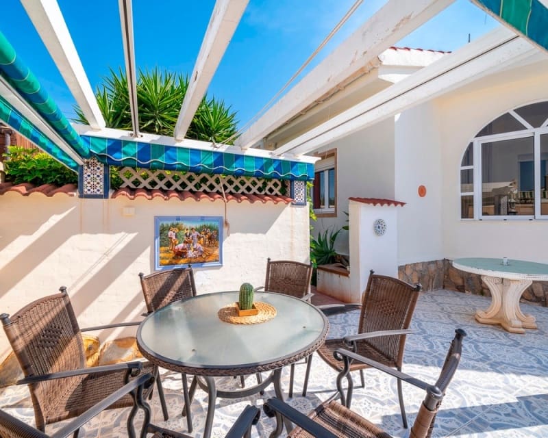 3 makuuhuone Huvila myytävänä paikassa Ciudad Quesada - 399 000 € (Ref: 9895480)