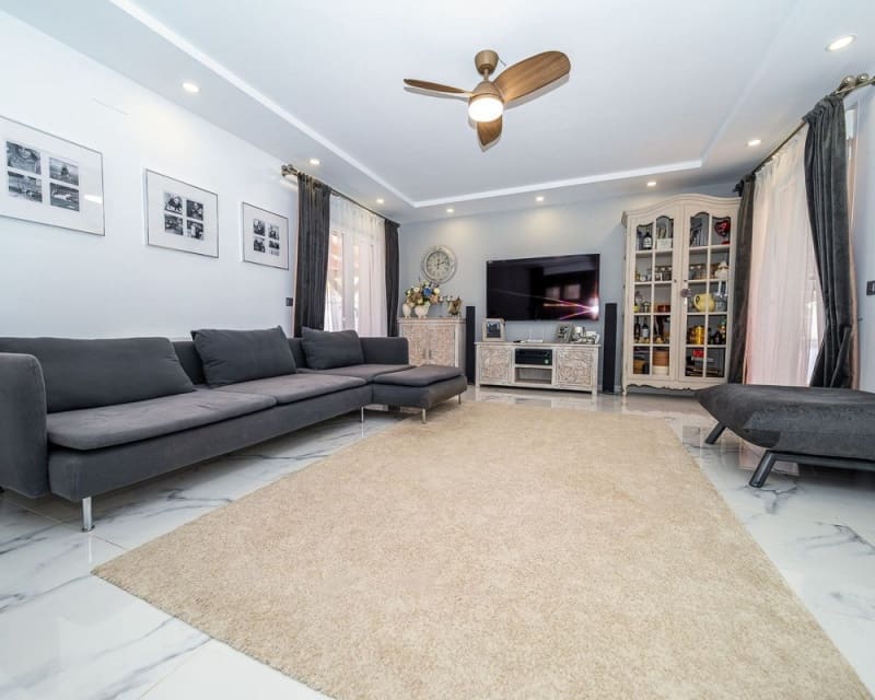 5 soverom Villa til salgs i Pilar de la Horadada - € 499 000 (Ref: 9895481)