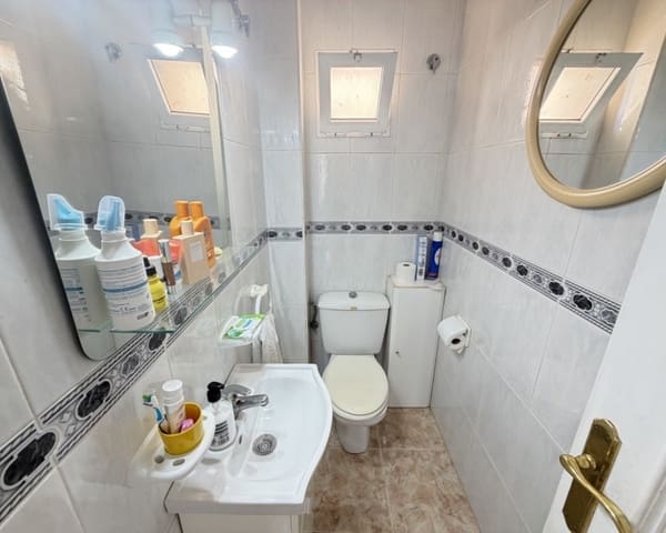Apartamento de 3 habitaciones en La Zenia, Orihuela en venta con piscina - 188.500 € (Ref: 9895482)