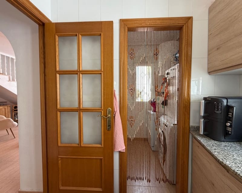 2 bedroom Villa for sale in La Marquesa with pool - € 177,000 (Ref: 9895483)