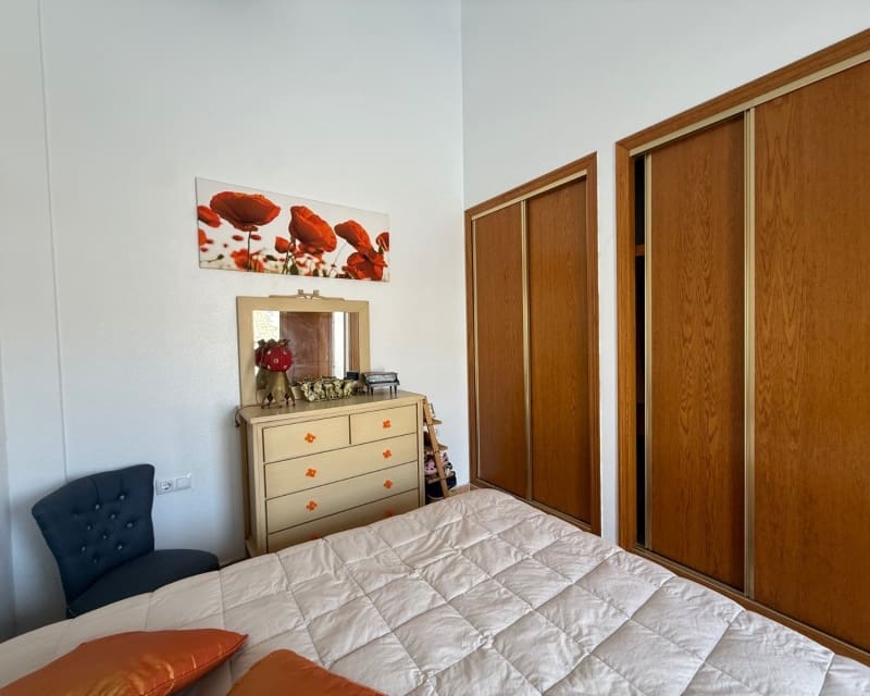 2 bedroom Villa for sale in La Marquesa with pool - € 177,000 (Ref: 9895483)