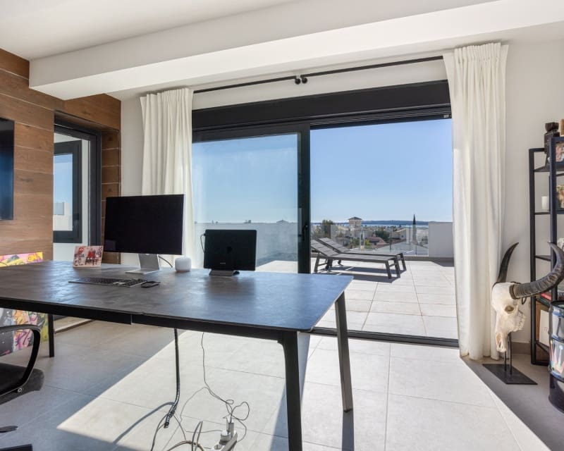 4 sypialnia Willa na sprzedaż w Ciudad Quesada z basenem - 669 000 € (Ref: 9895486)