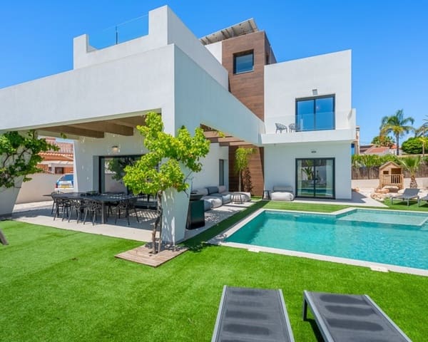 4 sypialnia Willa na sprzedaż w Ciudad Quesada, Rojales z basenem - 669 000 € (Ref: 9895486)