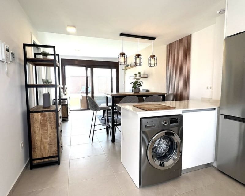 2 sovrum Lägenhet till salu i San Pedro del Pinatar med pool - 224 500 € (Ref: 9895487)