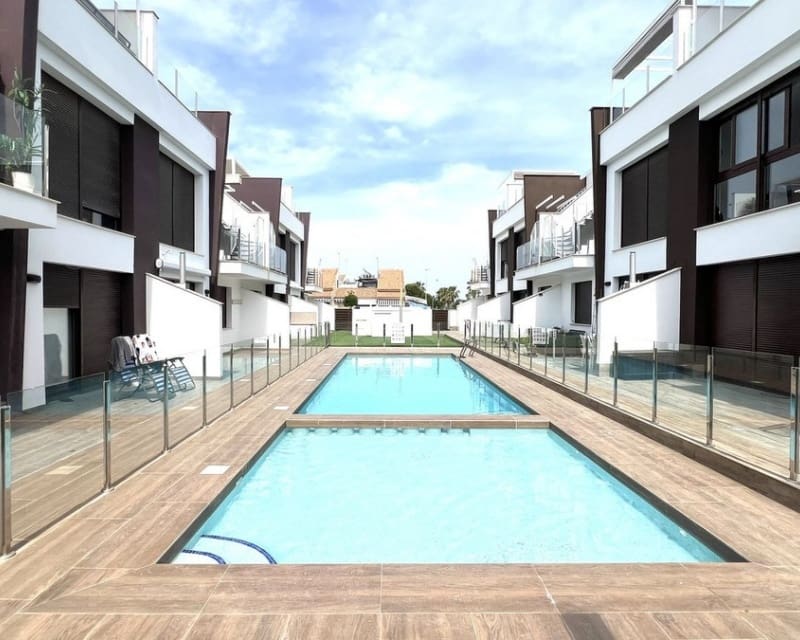 2 sovrum Lägenhet till salu i San Pedro del Pinatar med pool - 224 500 € (Ref: 9895487)