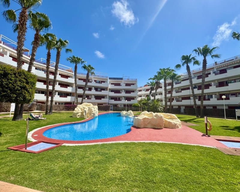 2 soveværelse Lejlighed til salg i Orihuela Costa med swimmingpool - € 229.950 (Ref: 9895488)