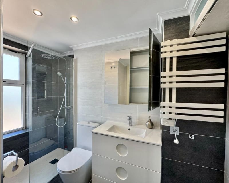 2 soveværelse Lejlighed til salg i Orihuela Costa med swimmingpool - € 229.950 (Ref: 9895488)