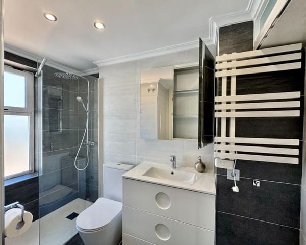 2 Zimmer Apartment zu verkaufen in Punta Prima, Orihuela mit Pool - 229.950 € (Ref: 9895488)