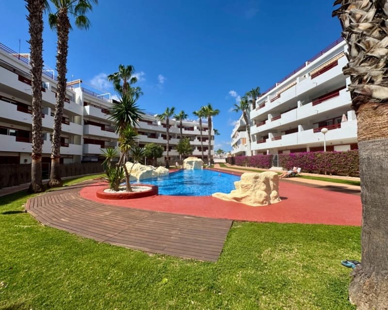 2 soveværelse Lejlighed til salg i Orihuela Costa med swimmingpool - € 229.950 (Ref: 9895488)