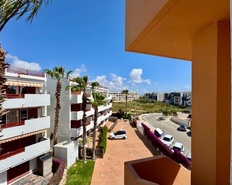 2 soveværelse Lejlighed til salg i Orihuela Costa med swimmingpool - € 229.950 (Ref: 9895488)