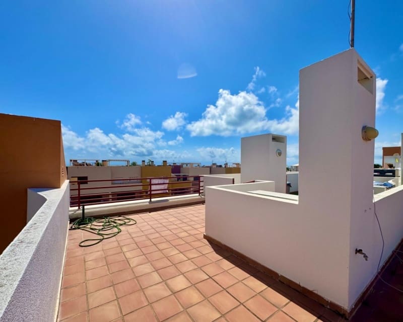 2 soveværelse Lejlighed til salg i Orihuela Costa med swimmingpool - € 229.950 (Ref: 9895488)