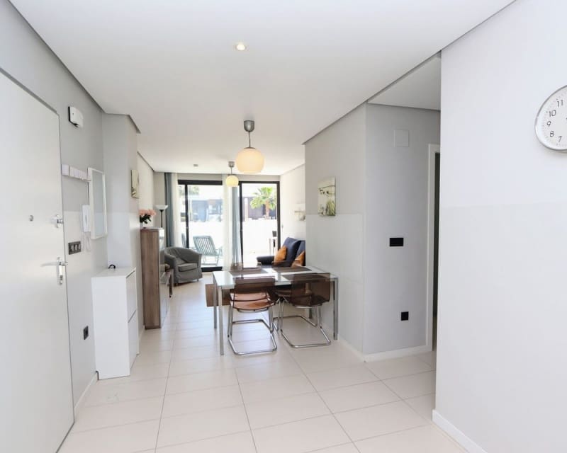 2 soverom Leilighet til salgs i Villamartin med svømmebasseng - € 234 000 (Ref: 9895490)