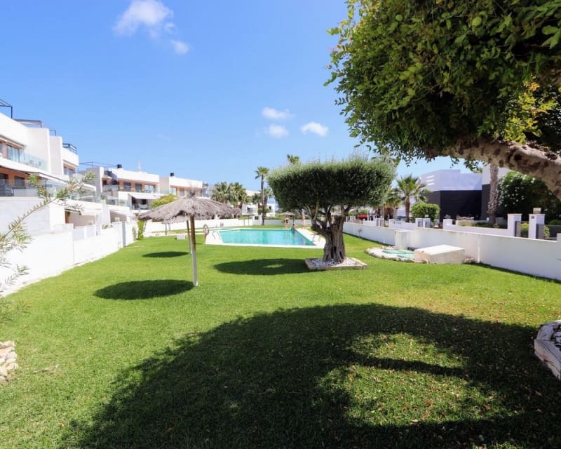 2 soverom Leilighet til salgs i Villamartin med svømmebasseng - € 234 000 (Ref: 9895490)