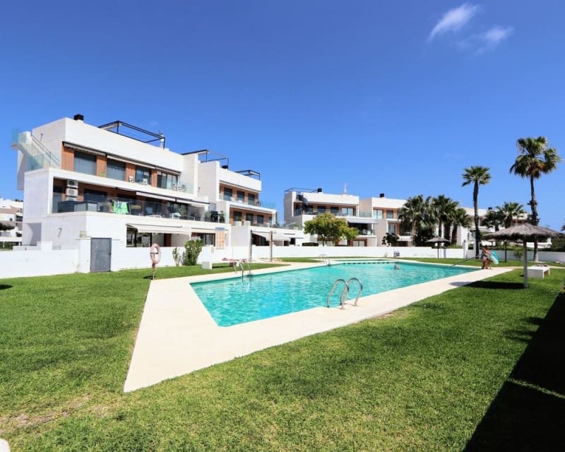 2 soverom Leilighet til salgs i Villamartin med svømmebasseng - € 234 000 (Ref: 9895490)
