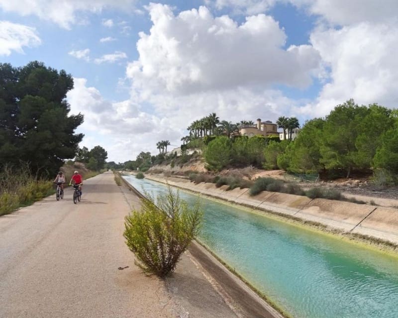 2 soverom Leilighet til salgs i Villamartin med svømmebasseng - € 234 000 (Ref: 9895490)