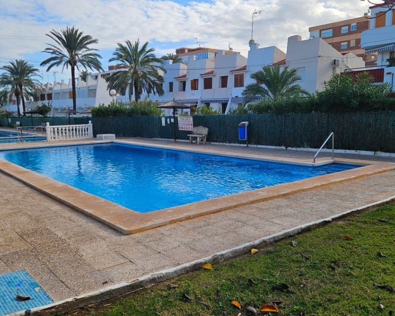 1 Zimmer Apartment zu verkaufen in Torrevieja - 119.000 € (Ref: 9895491)