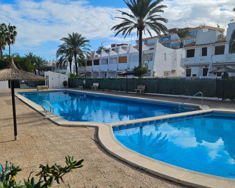 1 Zimmer Apartment zu verkaufen in Torrevieja - 119.000 € (Ref: 9895491)