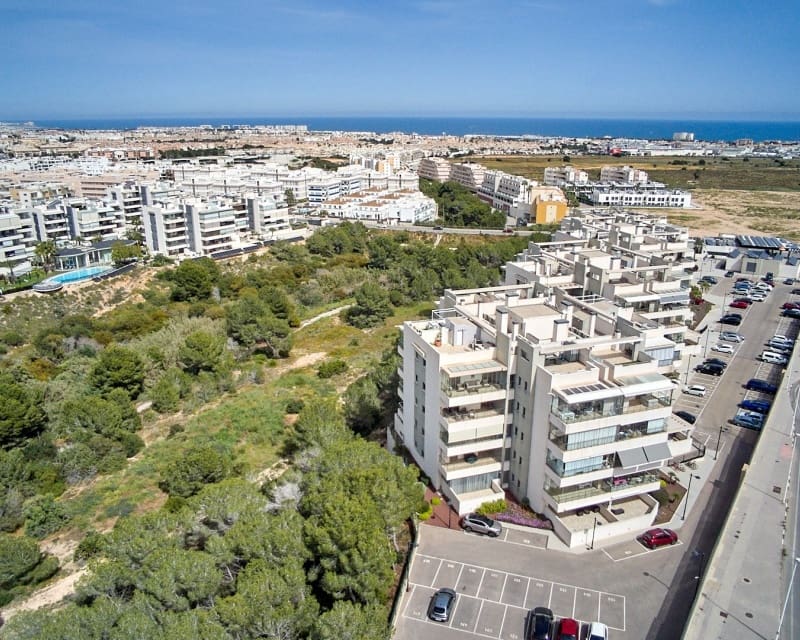 2 soveværelse Lejlighed til salg i Villamartin med swimmingpool - € 275.000 (Ref: 9895494)