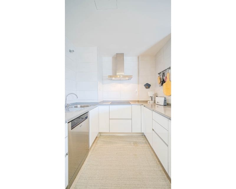 2 soveværelse Lejlighed til salg i Villamartin med swimmingpool - € 275.000 (Ref: 9895494)