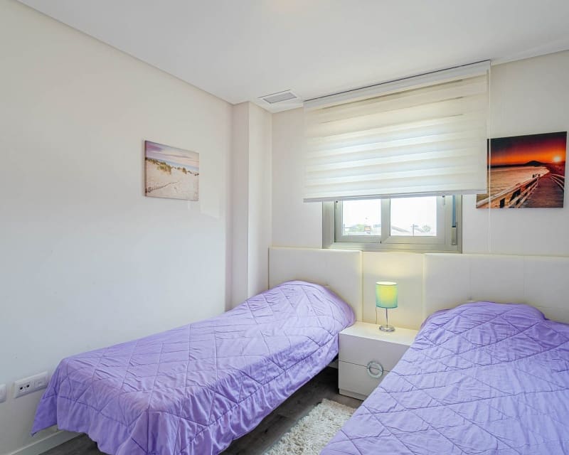 2 soveværelse Lejlighed til salg i Villamartin med swimmingpool - € 275.000 (Ref: 9895494)