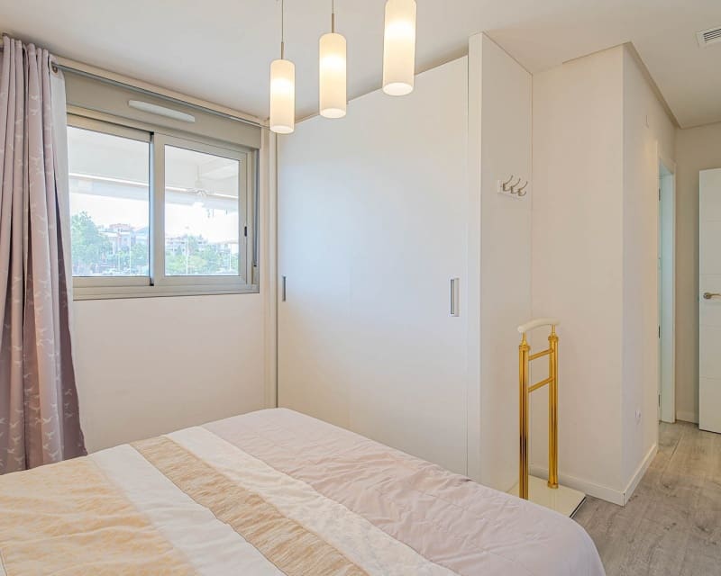 2 soveværelse Lejlighed til salg i Villamartin med swimmingpool - € 275.000 (Ref: 9895494)