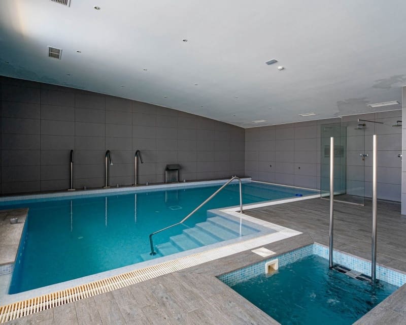 2 soveværelse Lejlighed til salg i Villamartin med swimmingpool - € 275.000 (Ref: 9895494)
