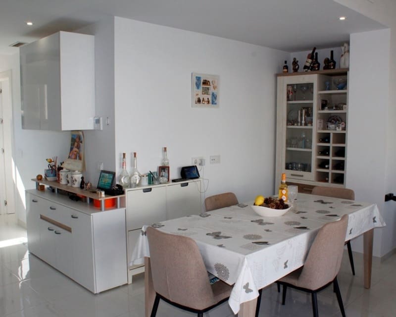 3 bedroom Villa for sale in San Miguel de Salinas with pool - € 429,000 (Ref: 9895495)