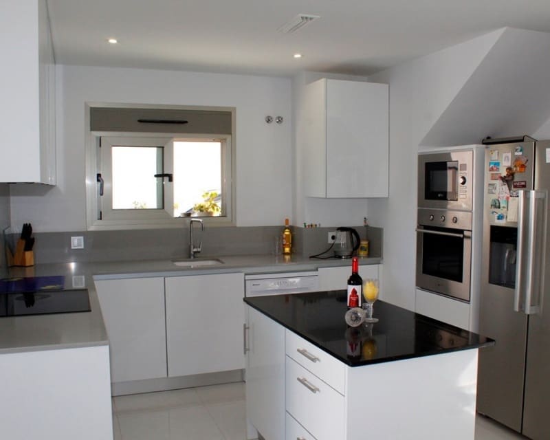 3 bedroom Villa for sale in San Miguel de Salinas with pool - € 429,000 (Ref: 9895495)