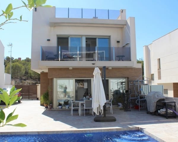 3 bedroom Villa for sale in San Miguel de Salinas with pool - € 429,000 (Ref: 9895495)