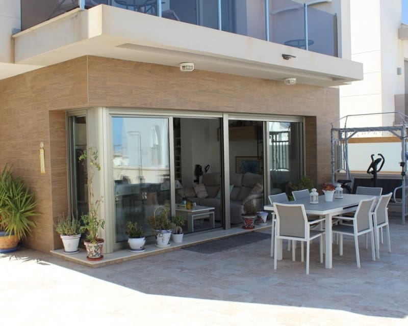 3 bedroom Villa for sale in San Miguel de Salinas with pool - € 429,000 (Ref: 9895495)