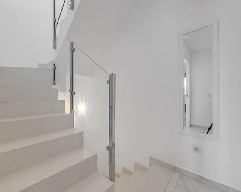 3 soverom Hus til salgs i Villamartin med svømmebasseng - € 325 000 (Ref: 9895499)